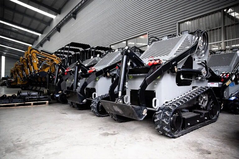 Innovative Iron Engineering: How Quad Track Systems Redefine Compact Machine Performance