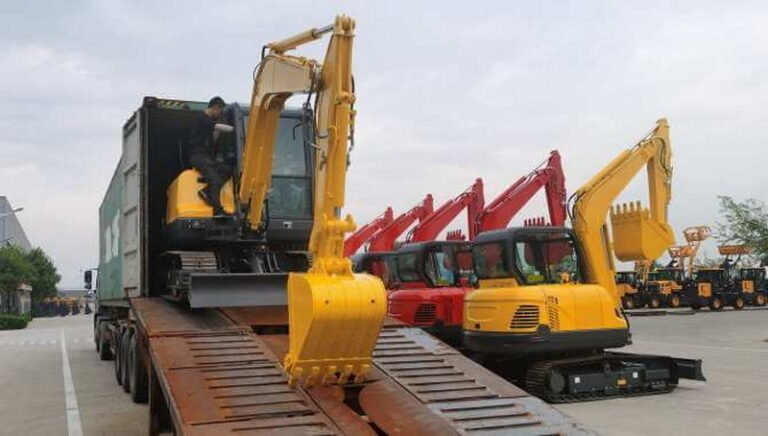 How to Transport a Compact Mini Excavator Safely in 2026