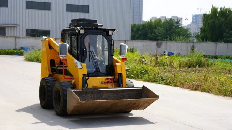 Bobcat T770 vs. Kubota SVL95-2: Which Compact Track Loader Is Better for Your Jobsite?
